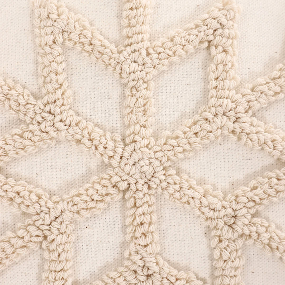 Housse de coussin brodée de Noël - Motif flocon de neige et renne touffetés