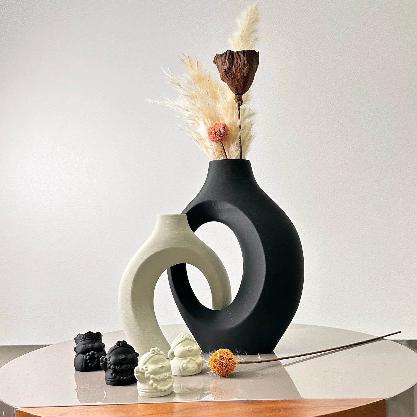  Plastic hug vase home office decoration styling