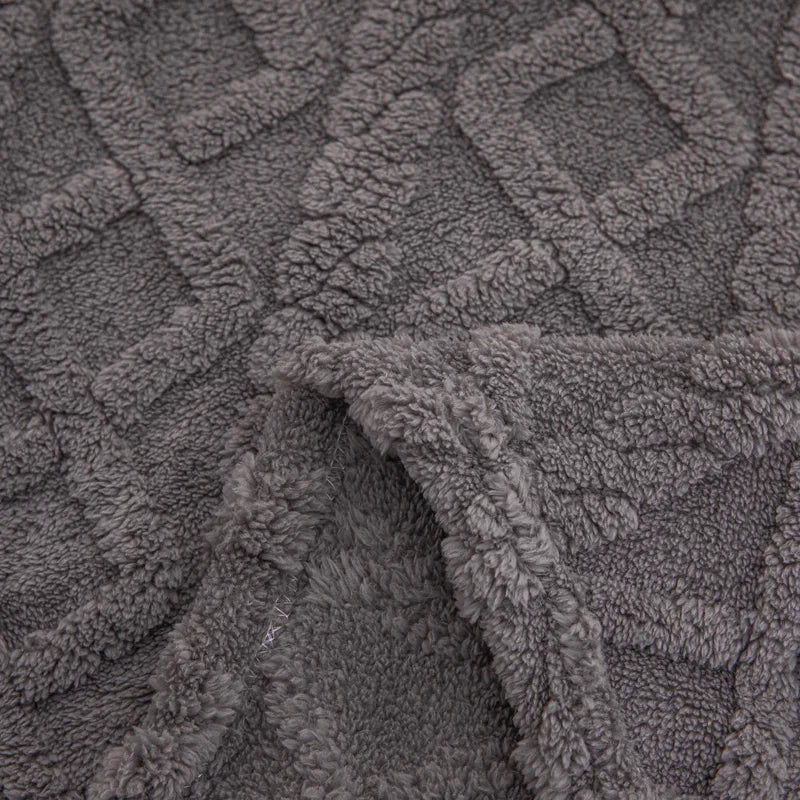 Cora Double-Sided Flannel Velvet Blanket - Diamond Pattern Luxury Throw