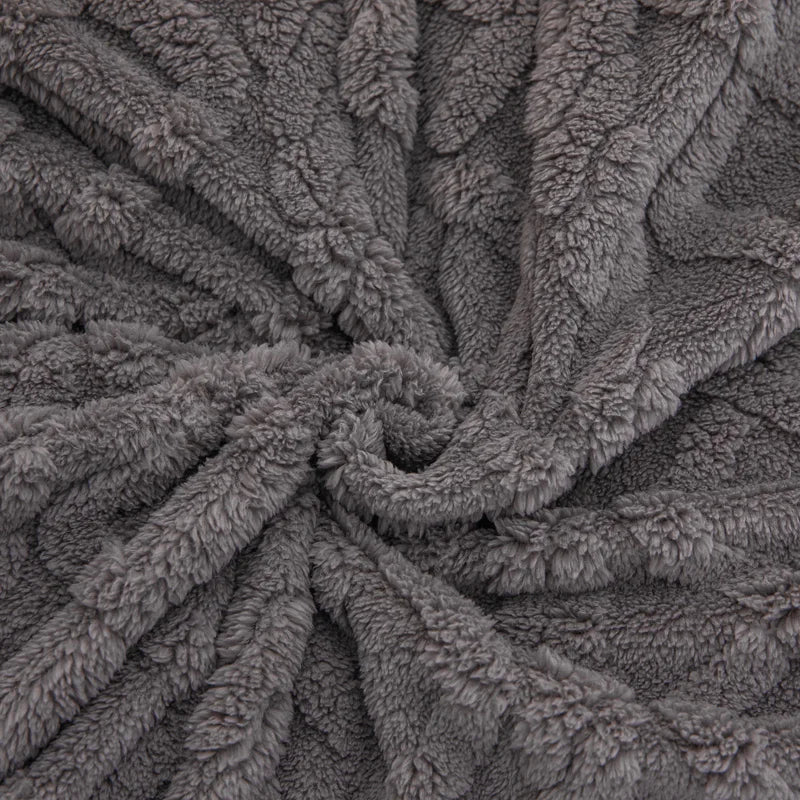 Cora Double-Sided Flannel Velvet Blanket - Diamond Pattern Luxury Throw