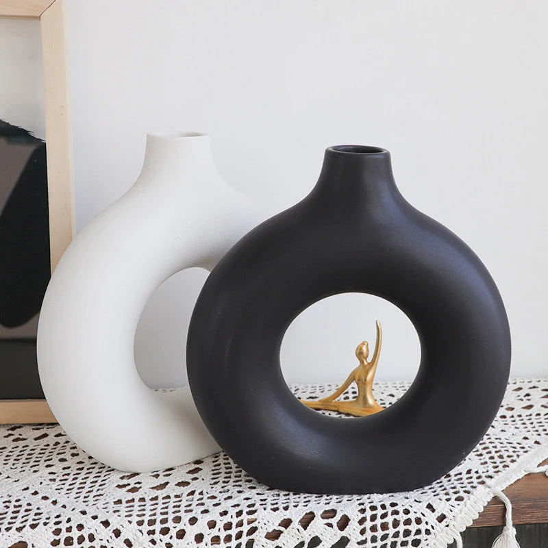 Havana Nordic plastic vases in black and white - ceramic-style hollow circular pattern pair