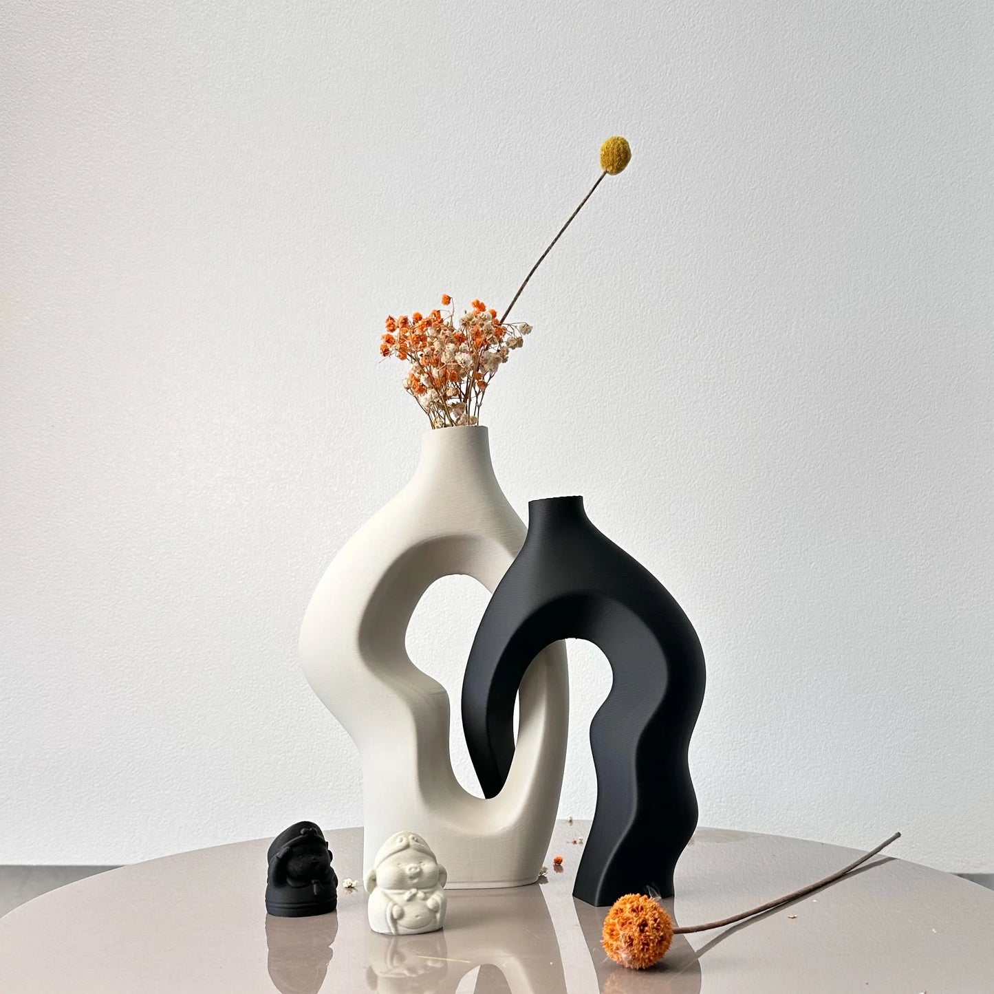 Hilly twisty artistic vases - modern home decor ornament for dried flowers