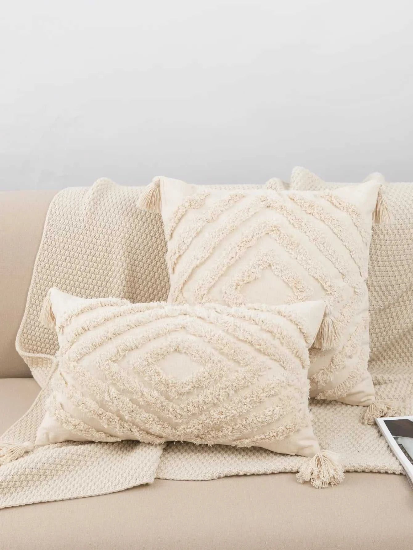 Isabe Beige Tufted Lumbar Pillow Cover - Decorative Fringe Cushion 14:771;5:202949817 Cushion Covers