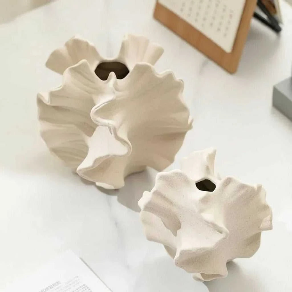 Unica Irregular Wrinkle Ceramic Vase - Modern Porcelain Flower Pot for Desk Decor 14:29#S(15x12.8cm) vase