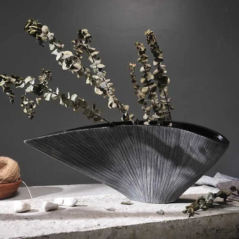 Vaas Nordic Resin Fan Vase - Abstract Sculpture for Dried Flowers 14:1254#A-S Vases